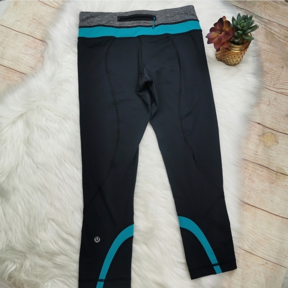 Lululemon Athletica Crop Leggings Size - Picture 2 of 6